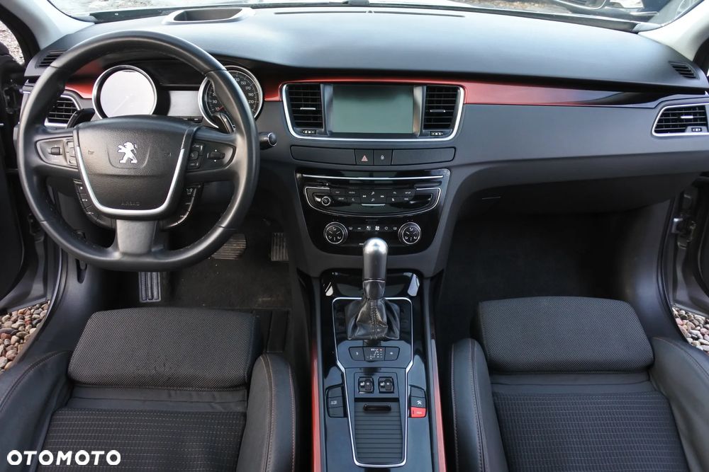 Peugeot 508 2.0 BlueHDi RXH S&S - 16