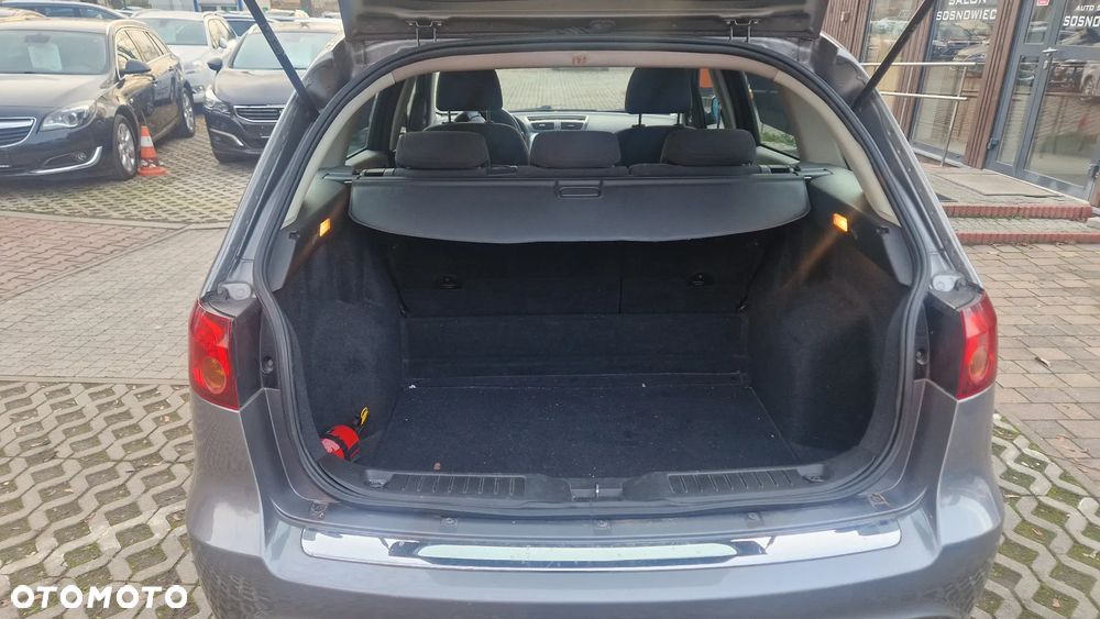 Fiat Croma 1.9 JTD Dynamic - 5