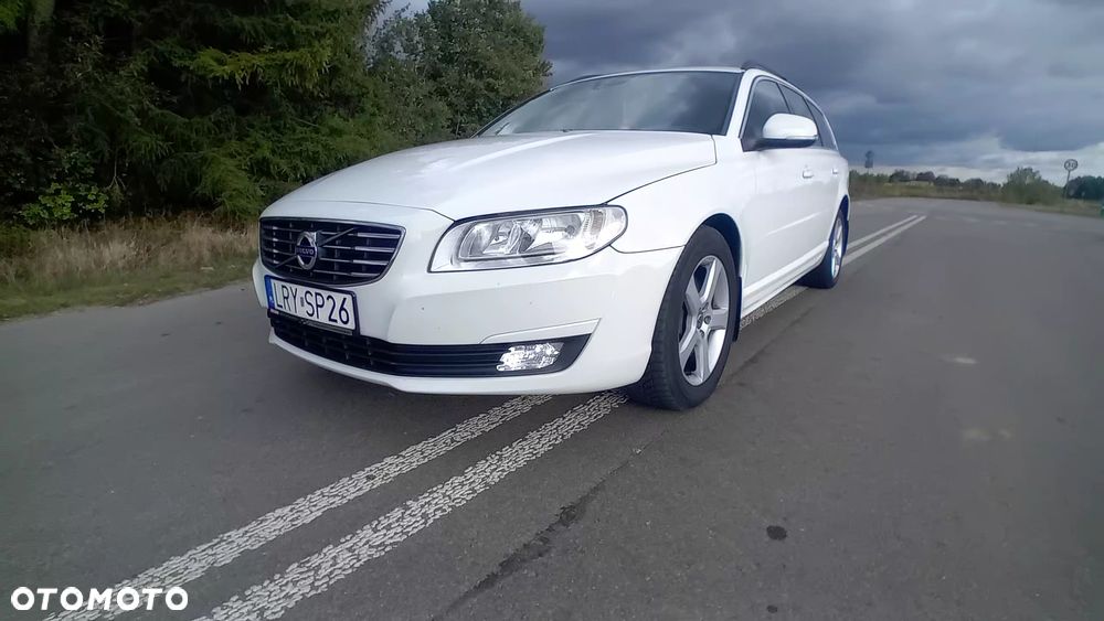 Volvo V70 D5 Geartronic Kinetic - 2