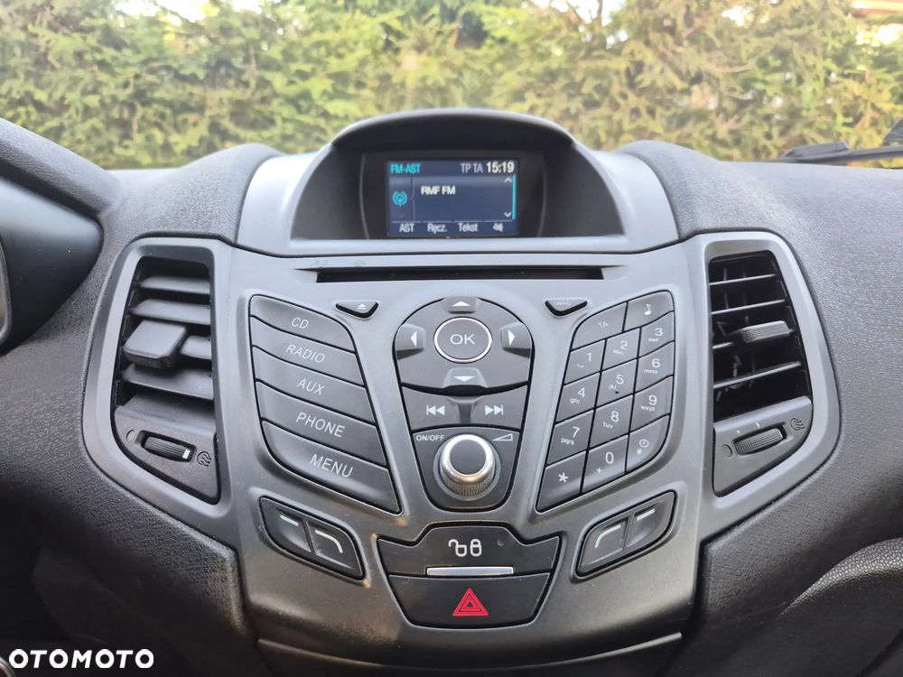 Ford Fiesta 1.25 Trend EU5 - 17