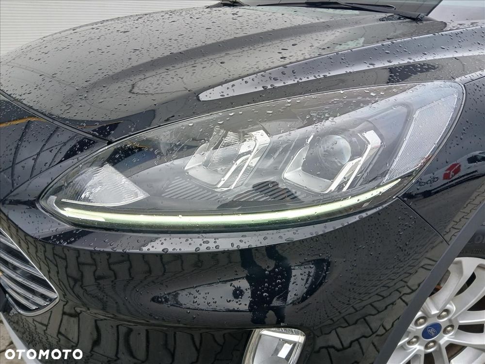Ford Kuga 2.5 FHEV FWD Titanium - 29
