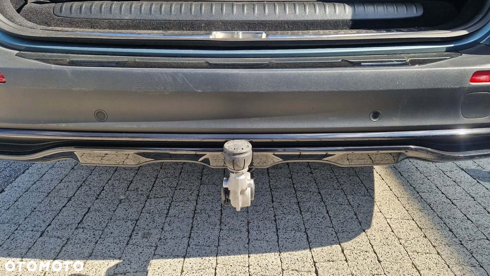 Mercedes-Benz Klasa E - 11