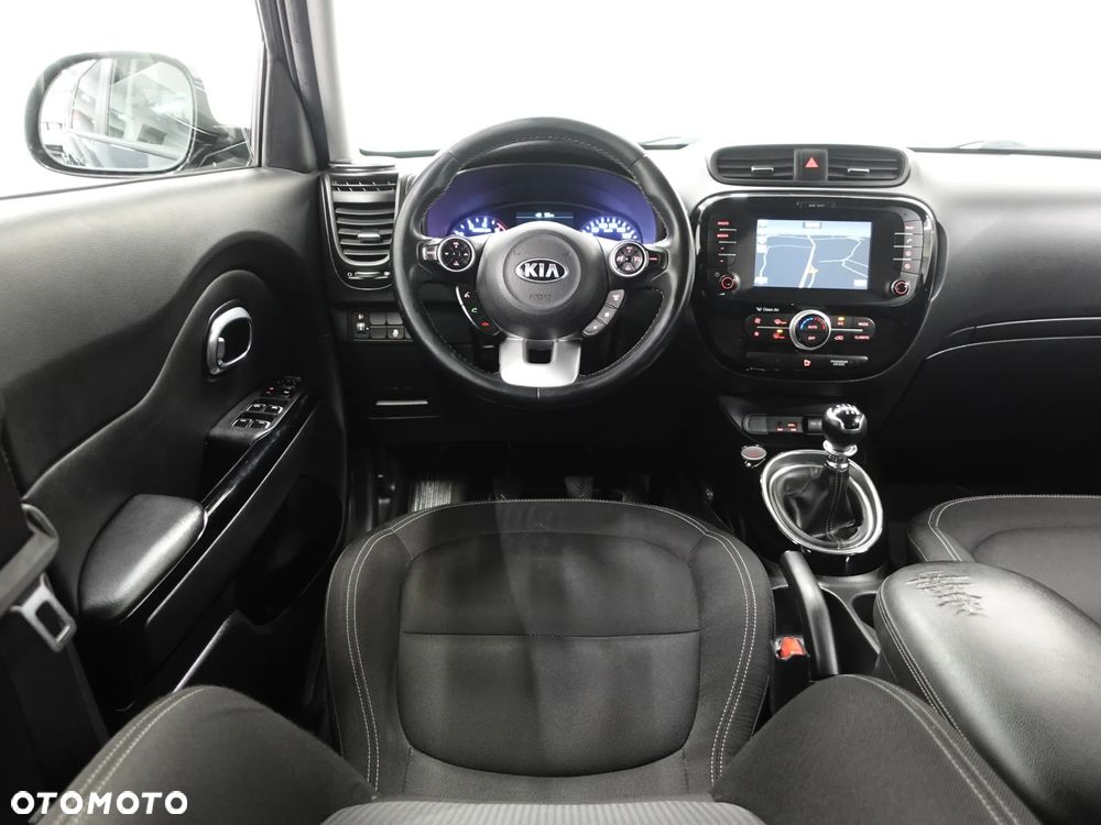 Kia Soul 1.6 CRDI Spirit - 28