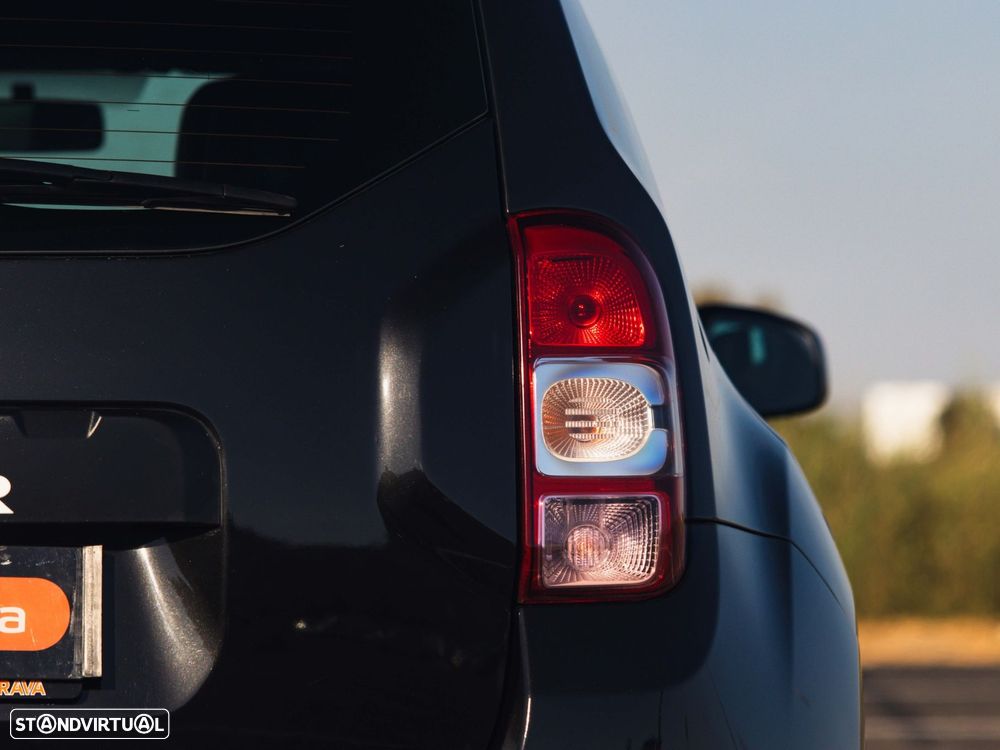 Dacia Duster 1.5 dCi Confort Cuir 4WD - 18