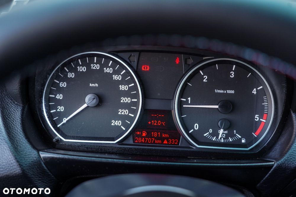 BMW Seria 1 120d - 34