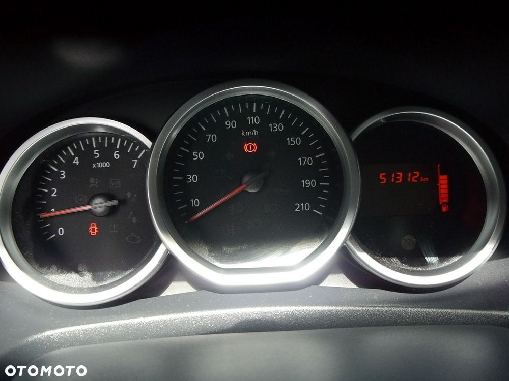 Dacia Sandero SCe 75 Acces - 24