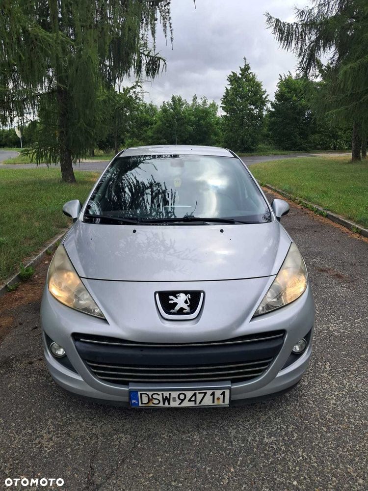 Peugeot 207 - 2