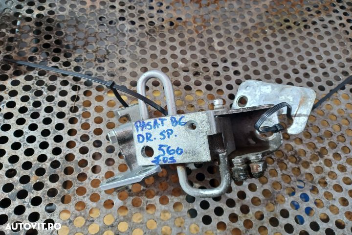 Balama inferioara usa spate dreapta Volkswagen VW Passat B6 [2005 - 2 - 1