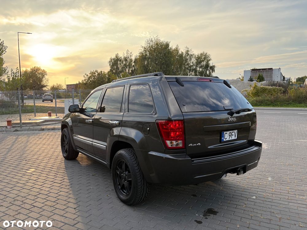 Jeep Grand Cherokee - 3