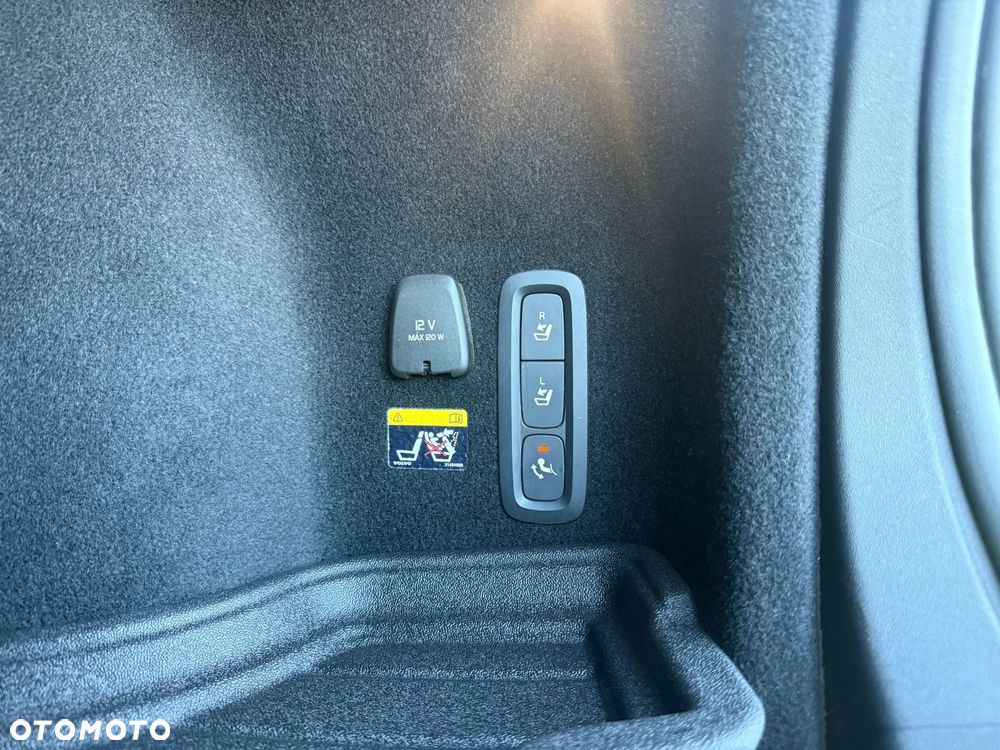 Volvo V60 D4 SCR Inscription - 36