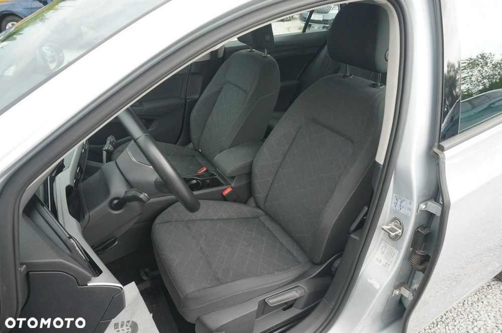 Volkswagen Golf VIII 2.0 TDI Life - 21