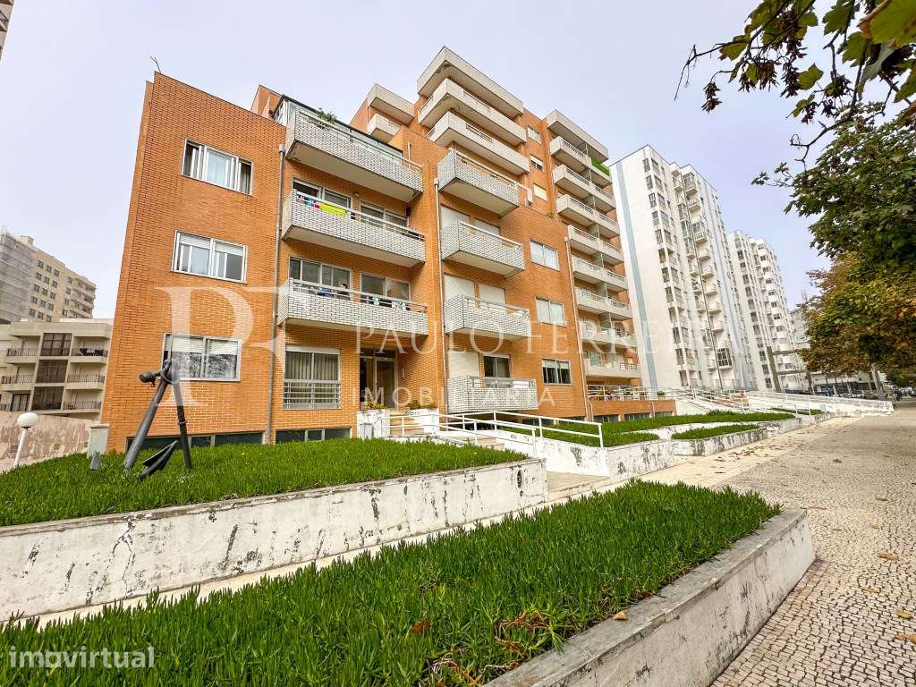 Apartamento T1+1 no centro próximo da praia - Grande imagem: 5/15