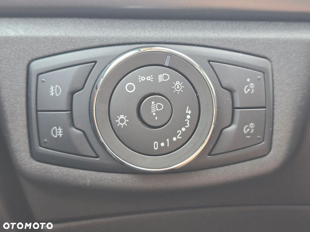 Ford Mondeo 1.5 EcoBoost Gold X (Trend) - 30