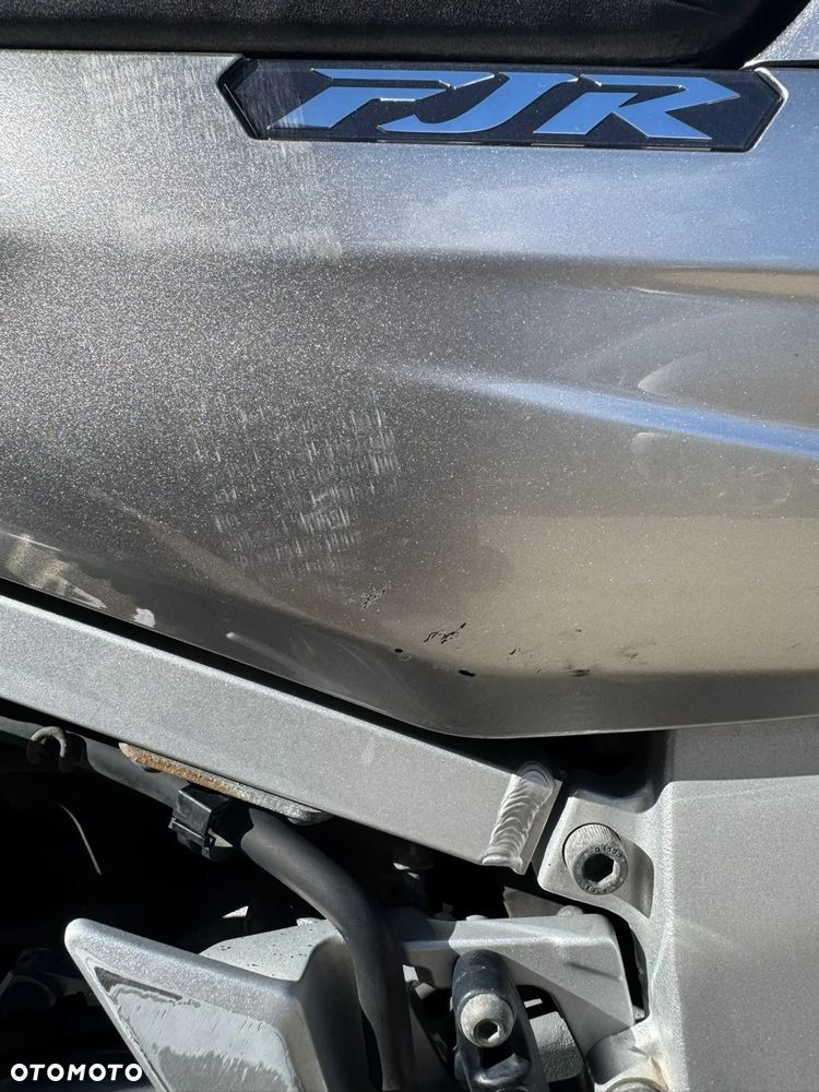 Yamaha FJR - 15