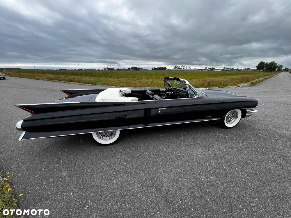 Cadillac Inny - 3