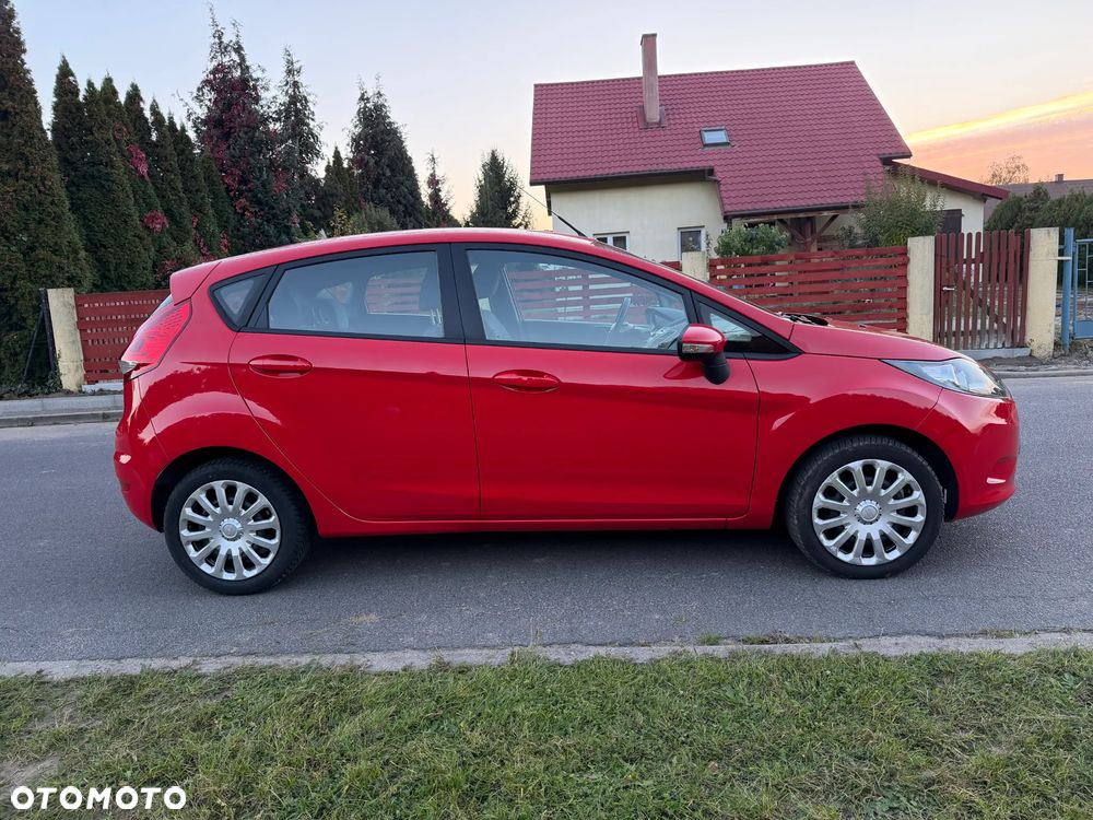 Ford Fiesta 1.25 Champions Edition - 11