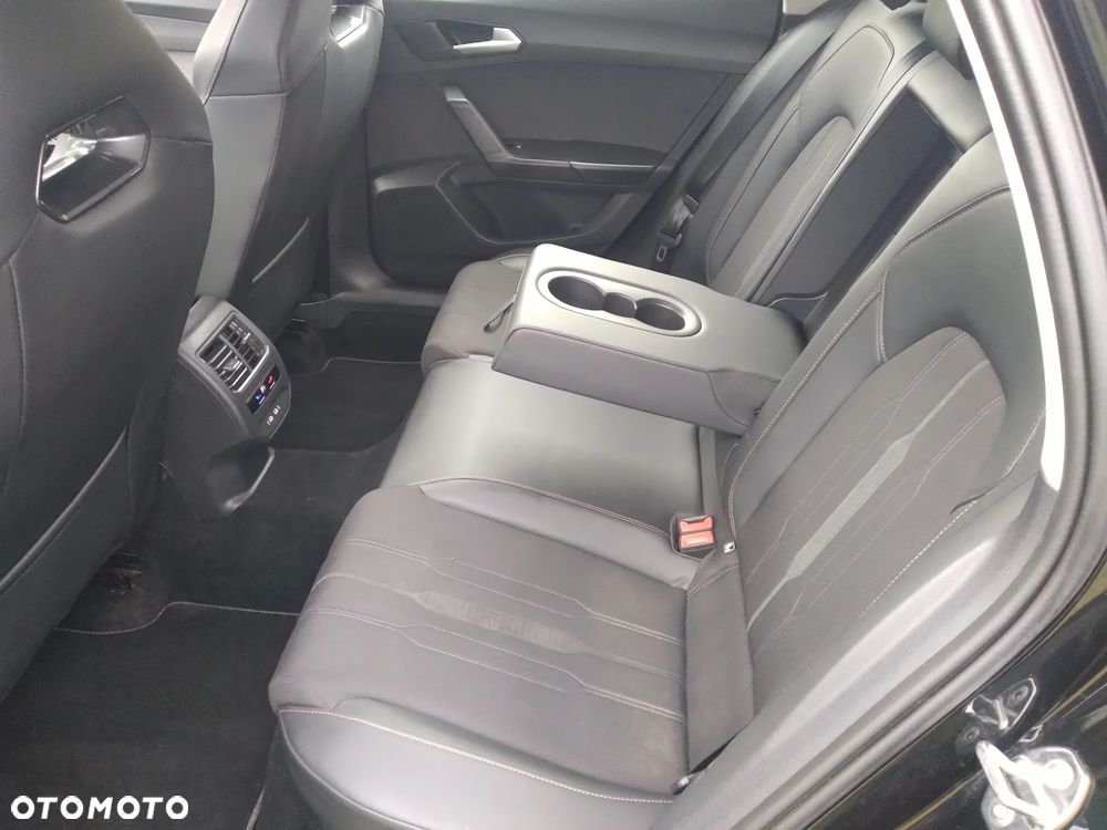 Seat Leon 2.0 TDI Reference - 23