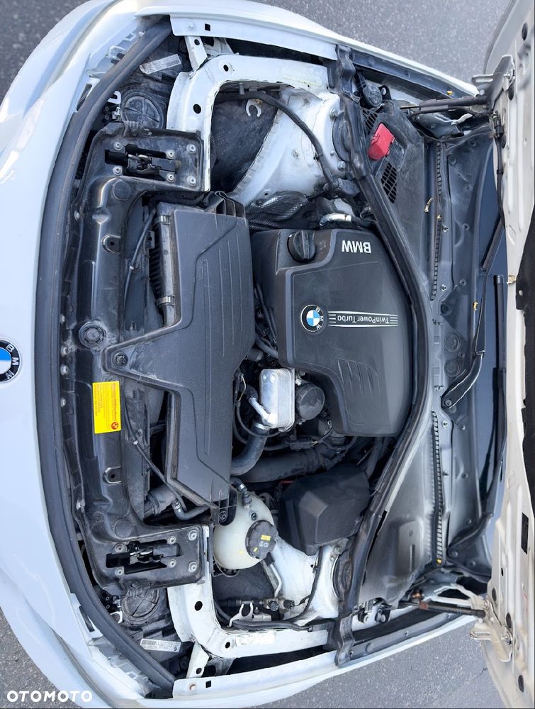 BMW Seria 3 - 12