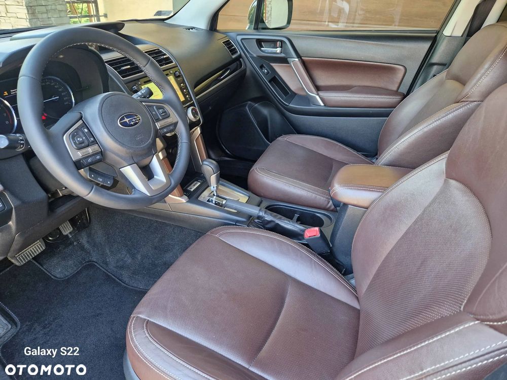 Subaru Forester 2.0i Platinum Lineartronic - 9