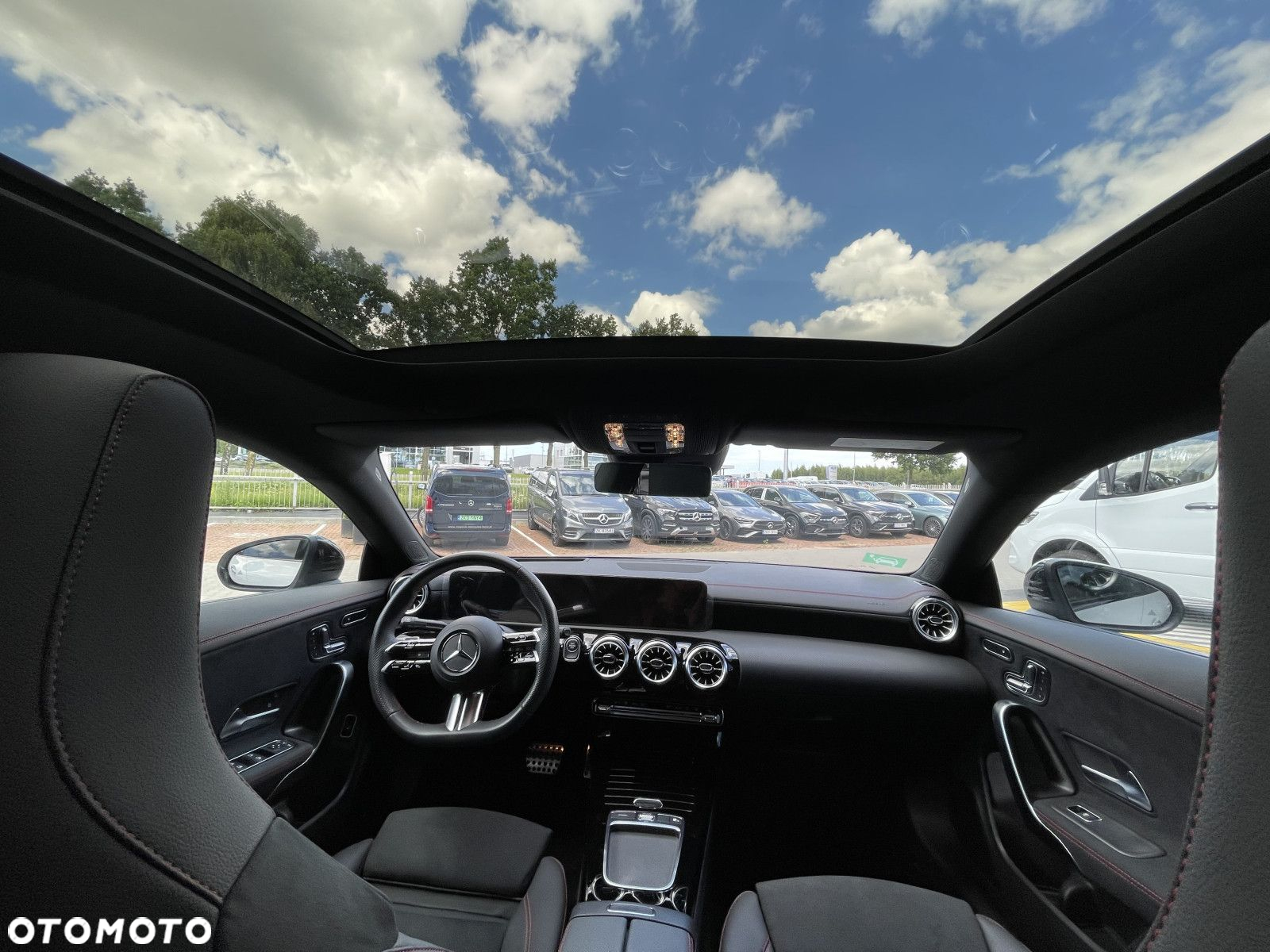 Mercedes-Benz CLA - 13