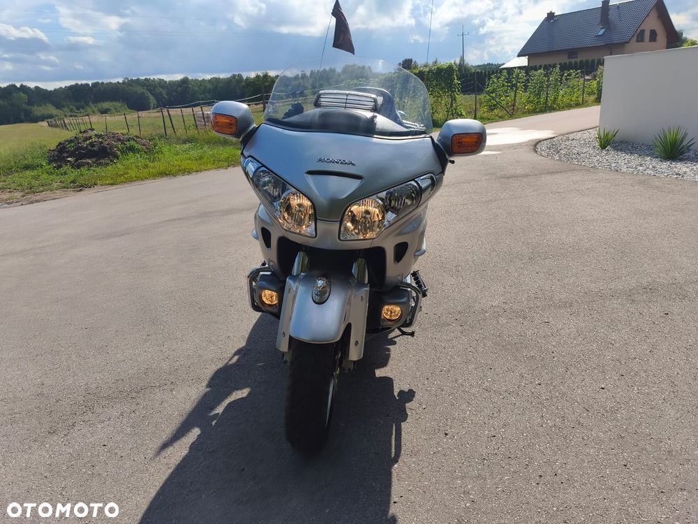 Honda GL - 2