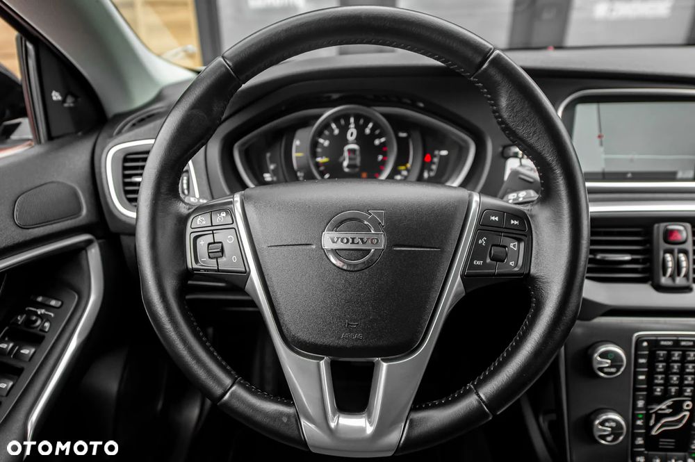 Volvo V40 Cross Country T4 AWD Geartronic Momentum - 23