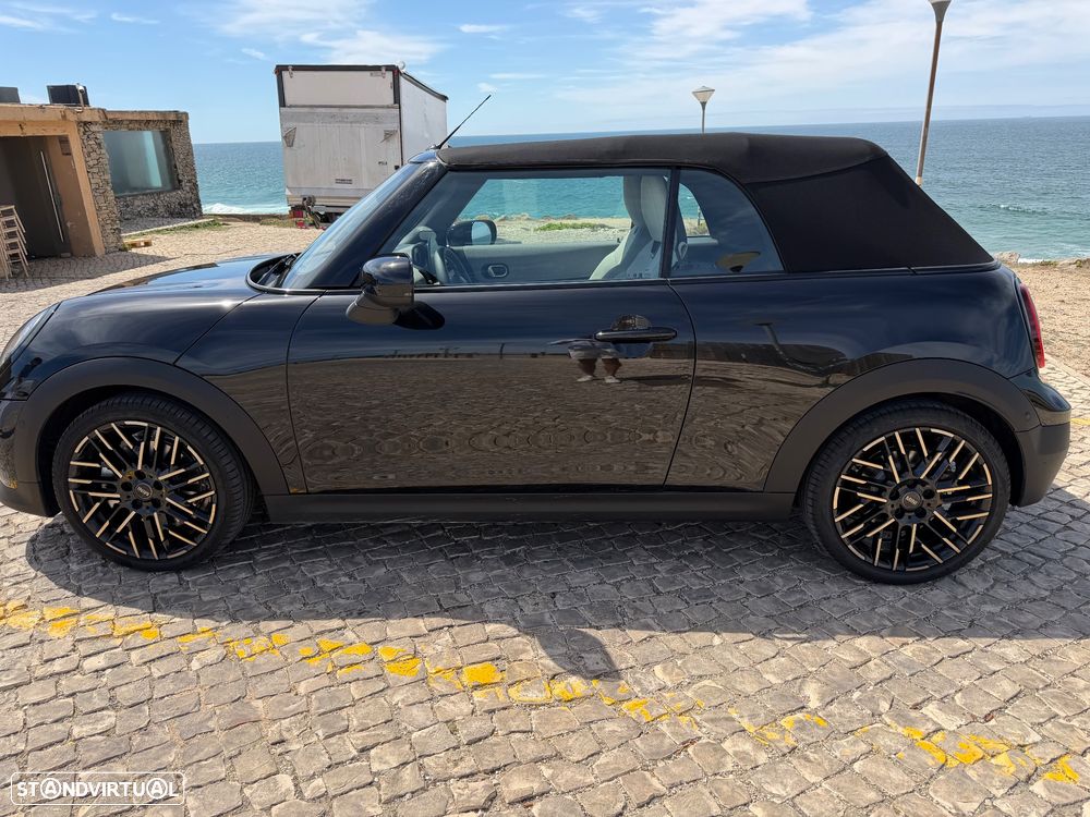 MINI Cabrio S Favoured M - 9