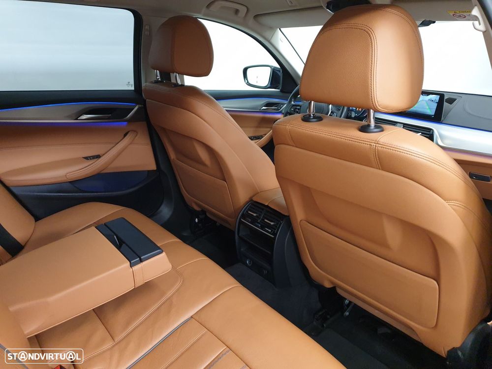 BMW 520 d Auto - 46