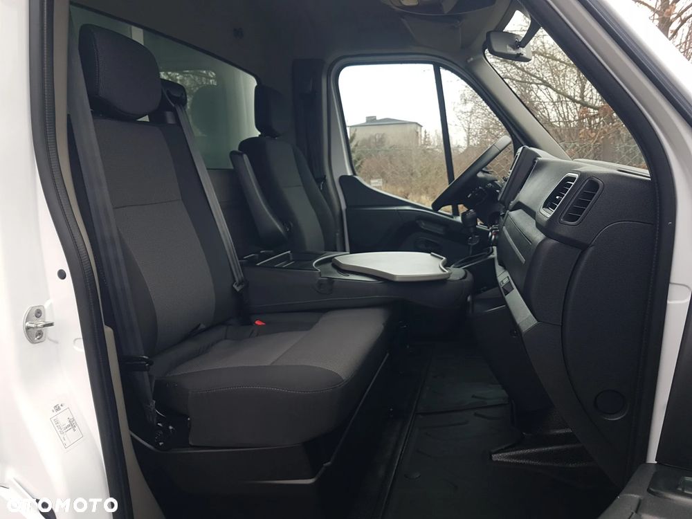 Renault MASTER CHŁODNIA AGREGAT CARRIER XARIOS 350 FUNKCJA GRZANIA IZOTERMA 4,02x2,11x1,98 ZASILANIE Z SILNIKA + ELEKTRYCZNE KLIMA - 32