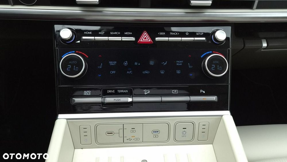 Hyundai Santa Fe 1.6 T-GDI HEV Calligraphy 4WD 7os - 25