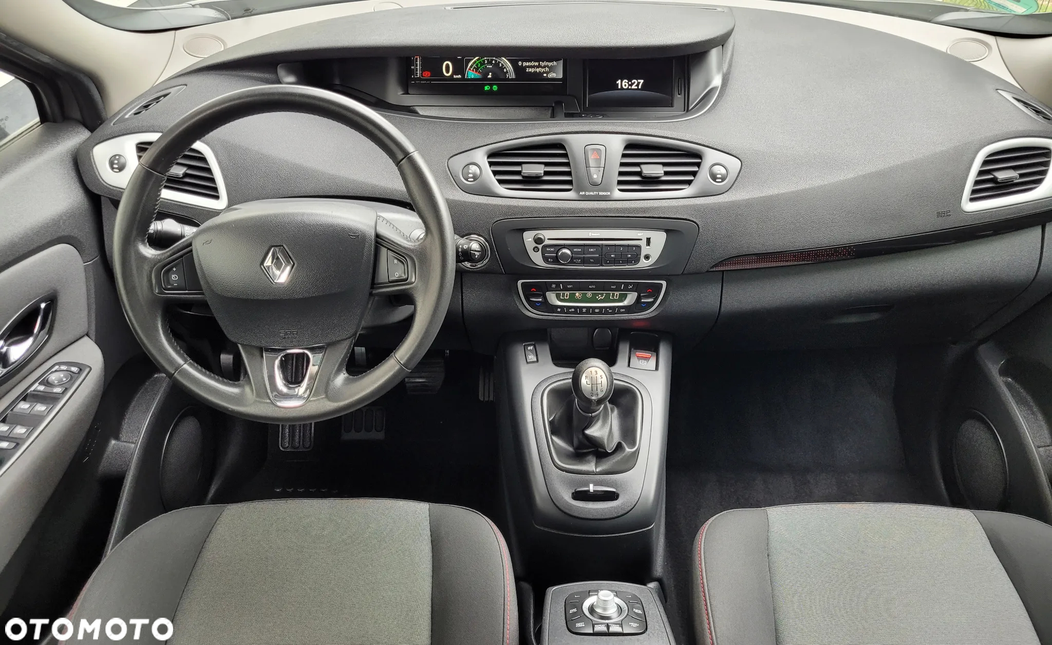 Renault Scenic ENERGY TCe 115 S&S Paris - 12