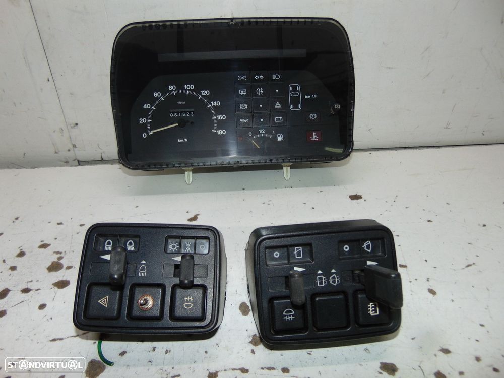 Fiat Uno conta kilómetros/Comandos luzes - 1