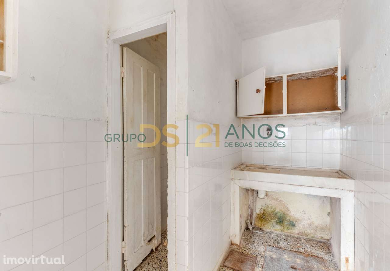 Moradia para Restaurar T3 Venda em Vila do Conde,Vila do Conde - Grande imagem: 3/17