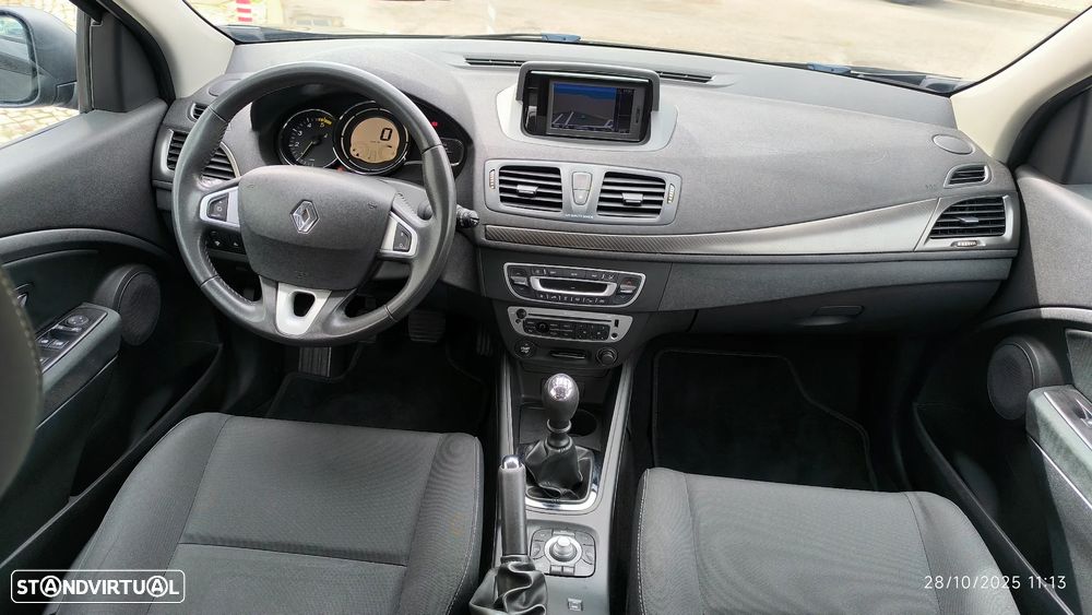 Renault Mégane ver-1-5-dci-limited - 39