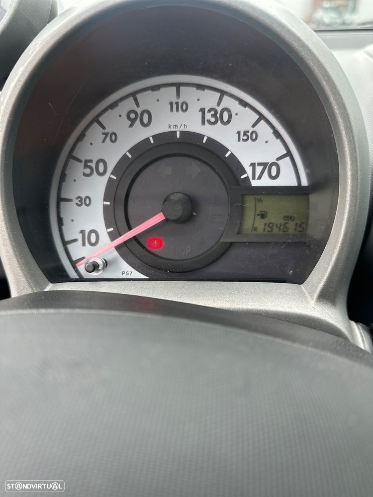 Peugeot 107 1.0 Black&Silver - 7