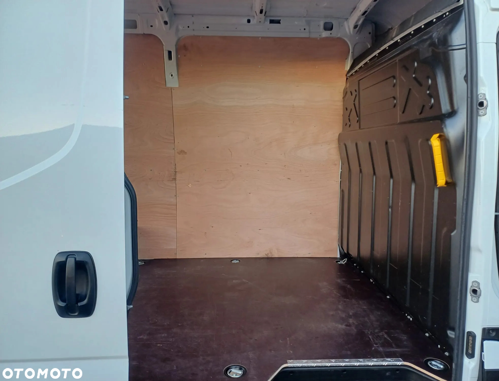 Iveco 35S14 - 5