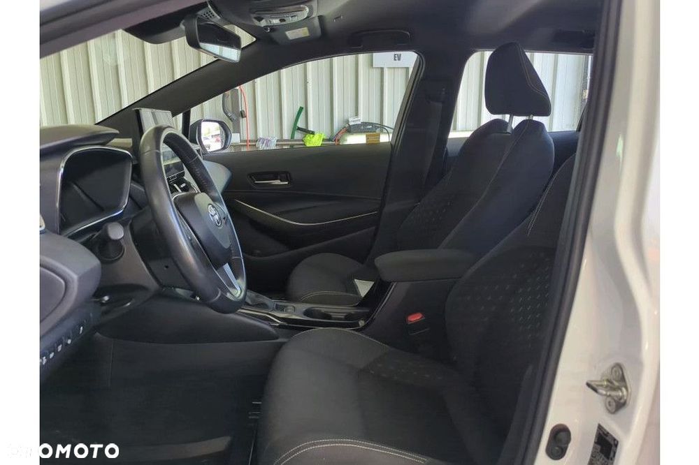 Toyota Corolla 1.8 Hybrid Comfort - 5
