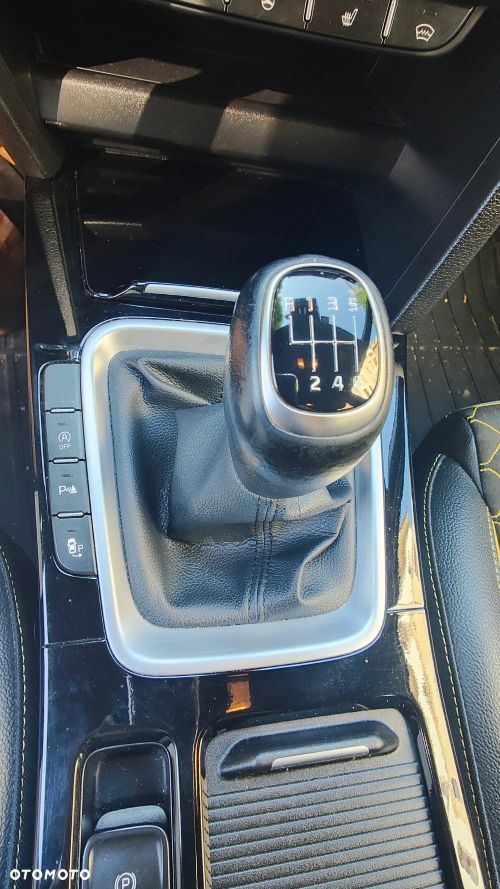 Kia XCeed 1.4 T-GDI L Business Line - 8