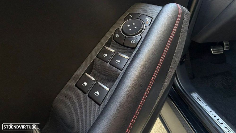 Ford Mustang Mach-E 75.7 kWh Premium AWD - 12