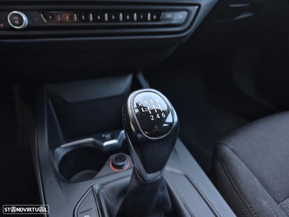 BMW 116 d EDynamics Advantage - 27