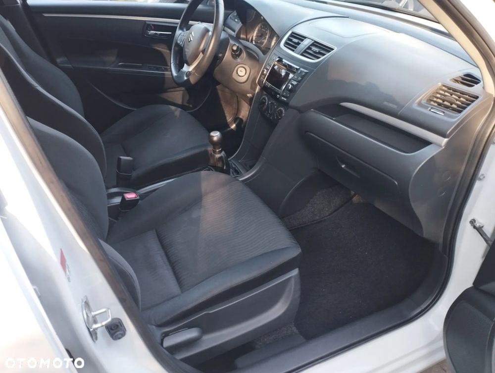 Suzuki Swift 1.2 X-TRA - 8