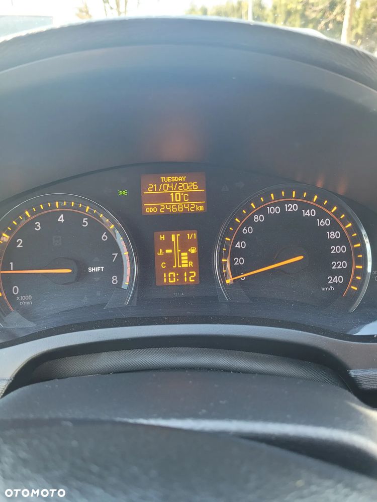 Toyota Avensis 1.8 Sol - 6