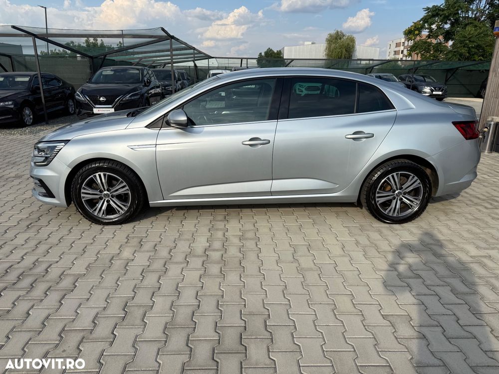 RENAULT Megane 2022 — imagine 7