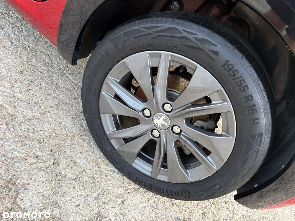 Peugeot 208 Elektromotor 136 E-Style - 21