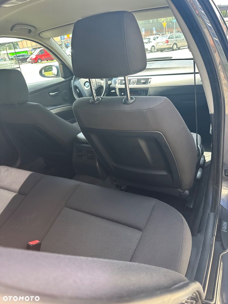 BMW Seria 3 - 16