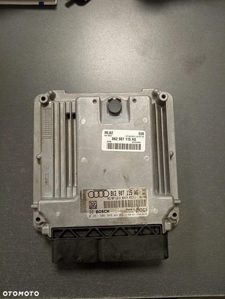 Sterownik silnika Audi A4 B8 nr 8K2 907 115AG; 0 261 S06 948 - 1