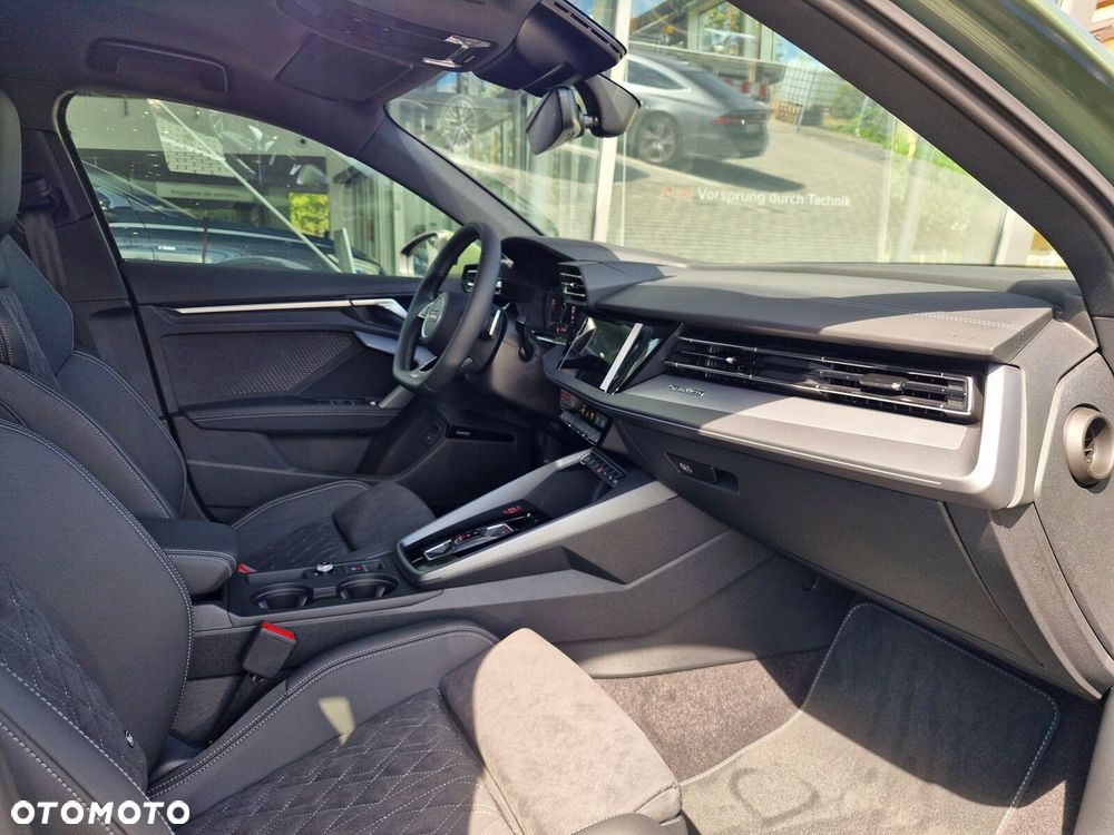Audi S3 Sportback TFSI Quattro S tronic - 12
