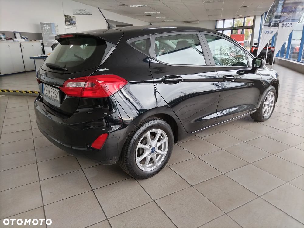 Ford Fiesta - 2