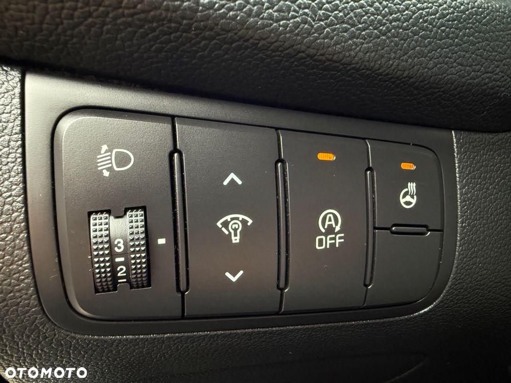 Kia Ceed 1.6 GDI ISG Dream-Team Edition - 21