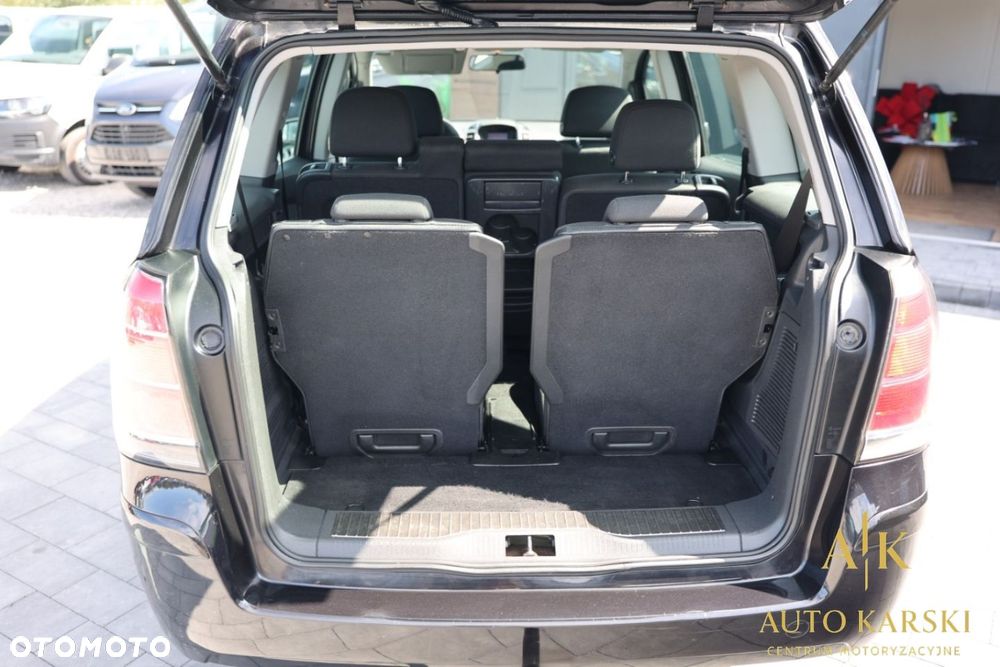 Opel Zafira - 38